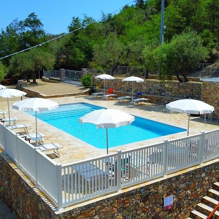 Agriturismo Monte Acuto - Natura, Mare & Relax In Piscina 托伊拉诺 外观 照片