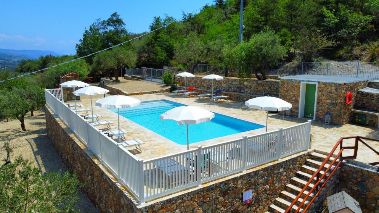 Agriturismo Monte Acuto - Natura, Mare & Relax In Piscina 托伊拉诺 外观 照片